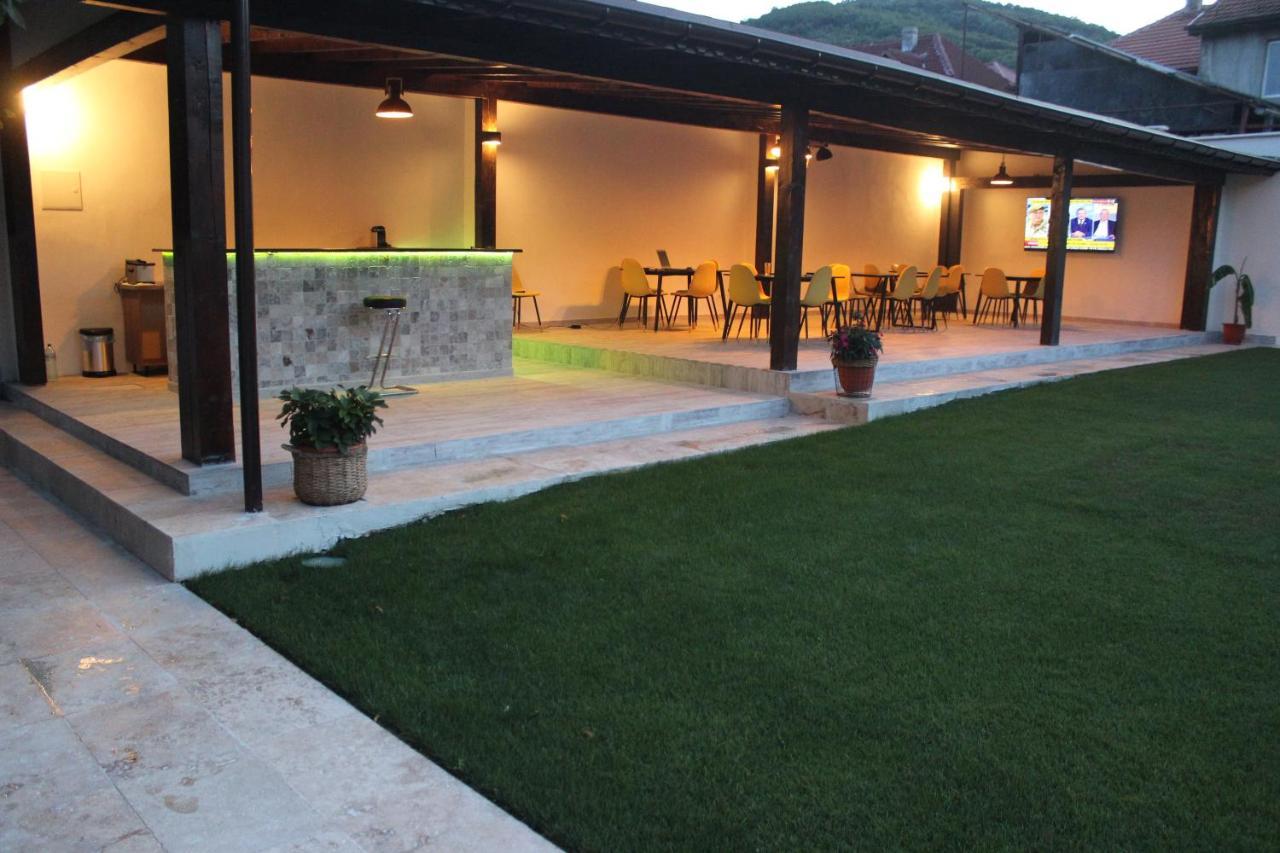 Pretty Garden Villa Orşova Dış mekan fotoğraf